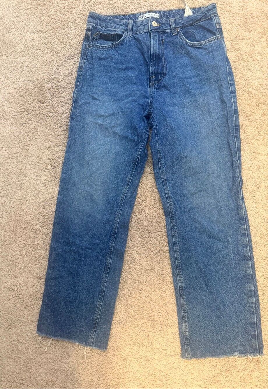 ZARA Mid Rise Straight Leg Blue Denim Jeans Raw Hem Raw Edge Size 8 / 30